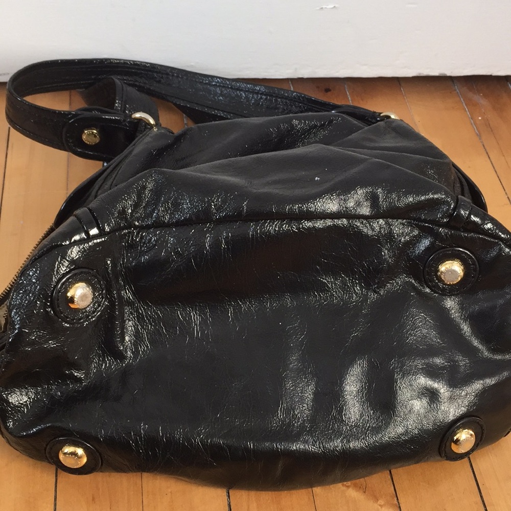Marc by Marc Jacobs black patent leather bag - Picture 6 of 7